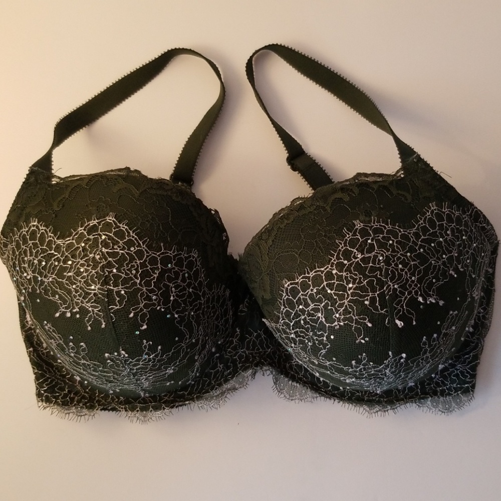 Victoria's Secret embroidered bra